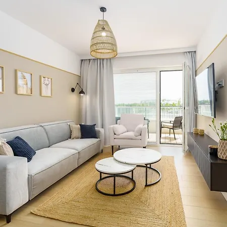 Nadmorska Przystan Polanki Aqua Apartmán *